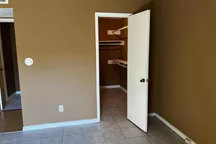 2100 Wilcrest Dr, Houston, TX 77042 - Photo 10