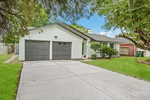 12123 Pompano Ln, Houston, TX 77072 - Photo 1