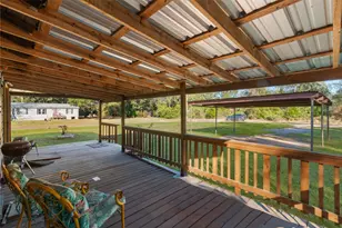 2705 21st St, Hempstead, TX 77445 - Photo 30