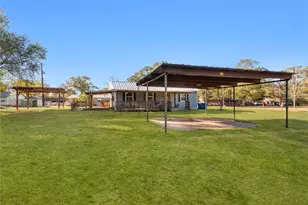 2705 21st St, Hempstead, TX 77445 - Photo 26