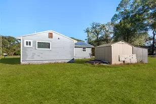 2705 21st St, Hempstead, TX 77445 - Photo 28