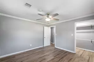 2705 21st St, Hempstead, TX 77445 - Photo 22