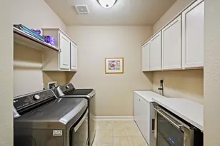 17703 Fairhaven Lake Dr, Cypress, TX 77433 - Photo 32