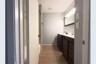 122 N Iowa Avenue #4, League City, TX 77573 - Photo 12