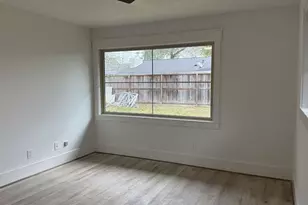 1906 Shadow Bend Dr, Houston, TX 77043 - Photo 10