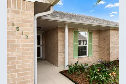 1517 Oakcrest Street, Wharton, TX 77488 - Photo 2