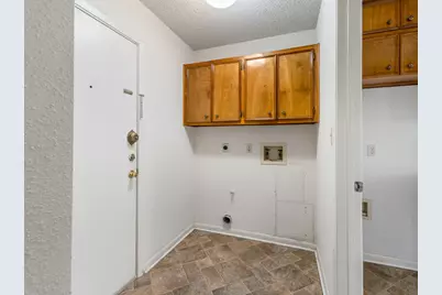 1517 Oakcrest Street, Wharton, TX 77488 - Photo 20