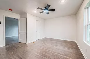 7010 S Hall St, Houston, TX 77028 - Photo 30