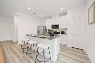 10305 Penryn Forest Ln, Houston, TX 77051 - Photo 8