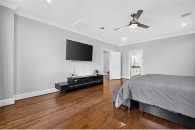1042 W 15th 1/2 Street, Houston, TX 77008 - Photo 44