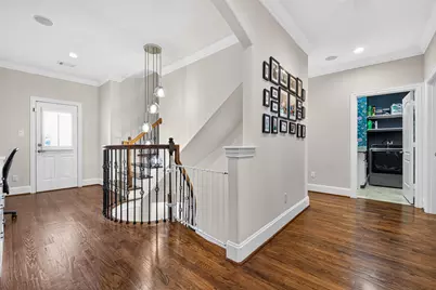 1042 W 15th 1/2 Street, Houston, TX 77008 - Photo 30