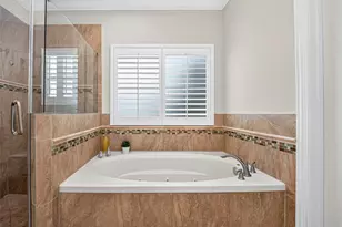1042 W 15th 1/2 St, Houston, TX 77008 - Photo 46