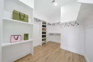 8908 Knoll Leaf Dr, Houston, TX 77080 - Photo 20