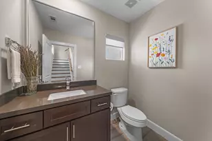 959 W 17th St, Houston, TX 77008 - Photo 32