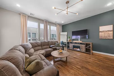 959 W 17th Street, Houston, TX 77008 - Photo 8