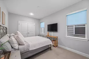 959 W 17th St, Houston, TX 77008 - Photo 4