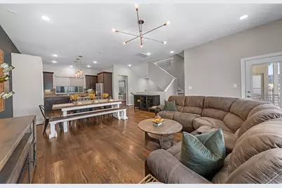 959 W 17th Street, Houston, TX 77008 - Photo 2