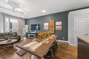 959 W 17th St, Houston, TX 77008 - Photo 12