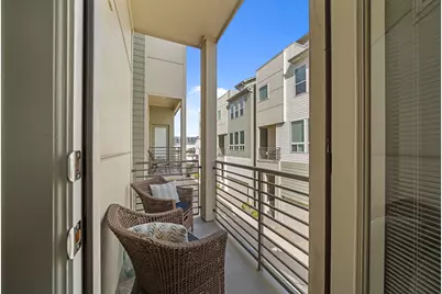 959 W 17th Street, Houston, TX 77008 - Photo 16