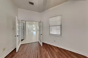 10224 Forest Glade Ct, Conroe, TX 77385 - Photo 16