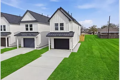 524 N 4th Street, La Porte, TX 77571 - Photo 2