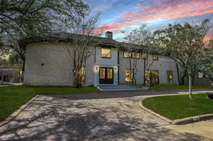 5614 Indian Cir, Houston, TX 77056 - Photo 1