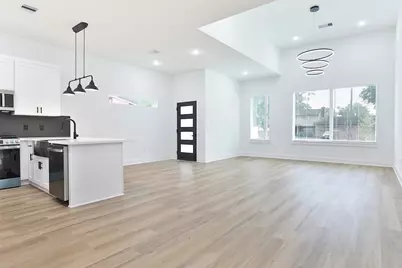 8109 Bigwood Street #B, Houston, TX 77078 - Photo 8