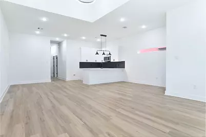 8109 Bigwood Street #B, Houston, TX 77078 - Photo 6