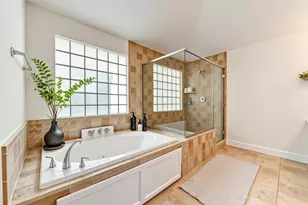 3721 Main Poplar Dr, Houston, TX 77025 - Photo 38