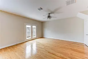 3721 Main Poplar Dr, Houston, TX 77025 - Photo 12