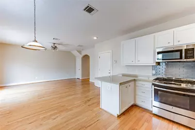 3721 Main Poplar Drive, Houston, TX 77025 - Photo 16