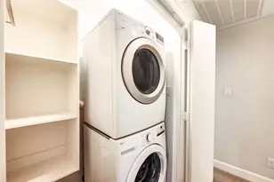 3721 Main Poplar Dr, Houston, TX 77025 - Photo 34