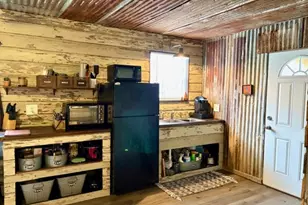 1140 Co Rd 4445, Spurger, TX 77660 - Photo 2