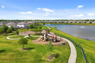 5142 Dunstable Manor Ln, Fresno, TX 77545 - Photo 4