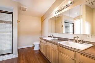 2098 Harland Dr, Houston, TX 77055 - Photo 30