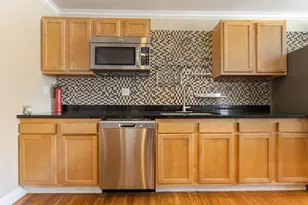 2098 Harland Dr, Houston, TX 77055 - Photo 10
