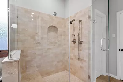 8406 French Quarter Lane, Missouri City, TX 77459 - Photo 22