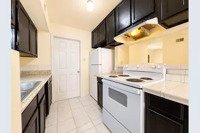 12504 Autumn Leaf Lane, Houston, TX 77072 - Photo 18