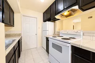 12504 Autumn Leaf Ln, Houston, TX 77072 - Photo 18