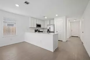 21155 Vercelli St, New Caney, TX 77357 - Photo 6