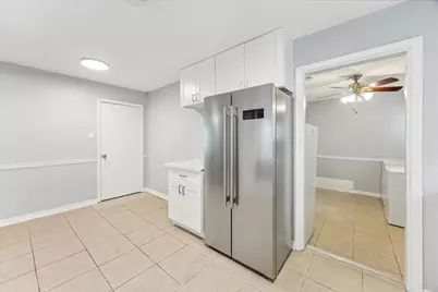 501 Wilmington Drive, Bellaire, TX 77401 - Photo 8