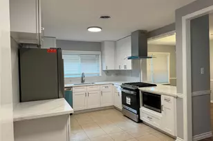 501 Wilmington Dr, Bellaire, TX 77401 - Photo 10