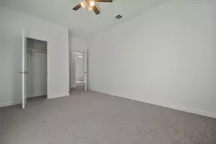 1065 St Clair St, Houston, TX 77088 - Photo 24