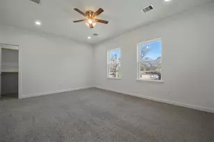 1065 St Clair St, Houston, TX 77088 - Photo 18