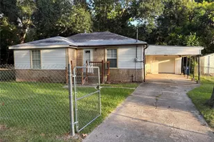 5717 Eunice St, Texas City, TX 77591 - Photo 1
