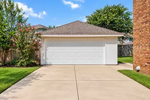 2108 Cherry Hills Dr, League City, TX 77573 - Photo 30