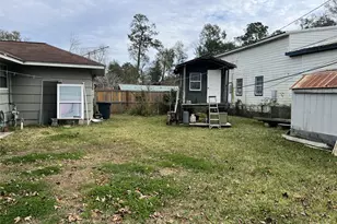 403 Wagers St, Conroe, TX 77301 - Photo 22