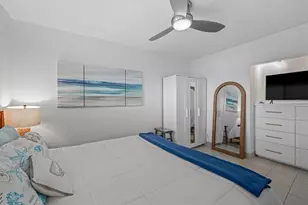 1401 E Beach Dr, Galveston, TX 77550 - Photo 24