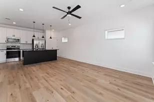 8023 Cora St, Houston, TX 77088 - Photo 8