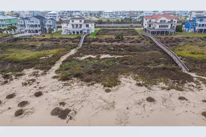20711 E Sand Hill Drive, Galveston, TX 77554 - Photo 10